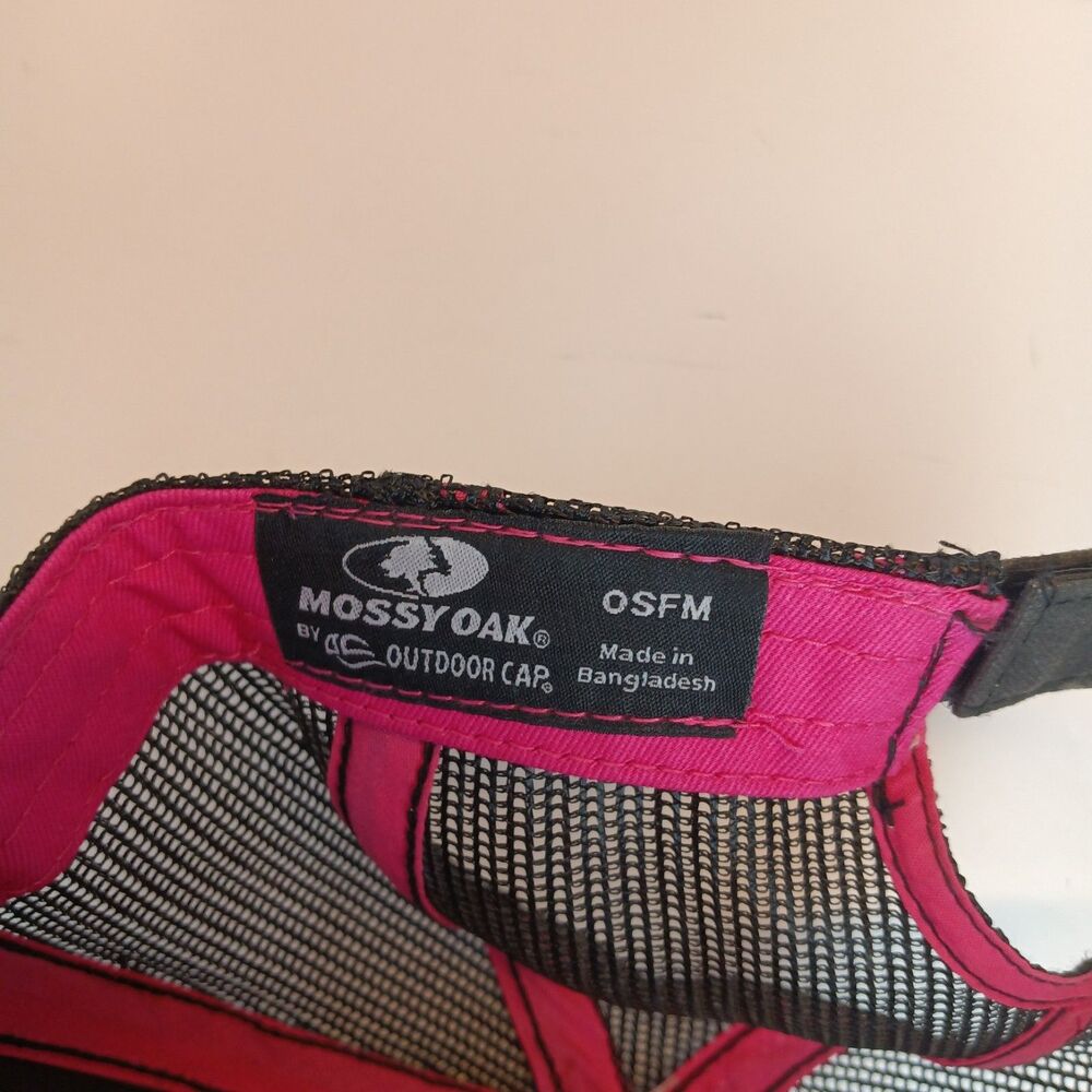 Mossy Oak Hat Cap Strap Back Womens One Size Black Camo Mesh Trucker Pink Logo - Picture 7 of 9